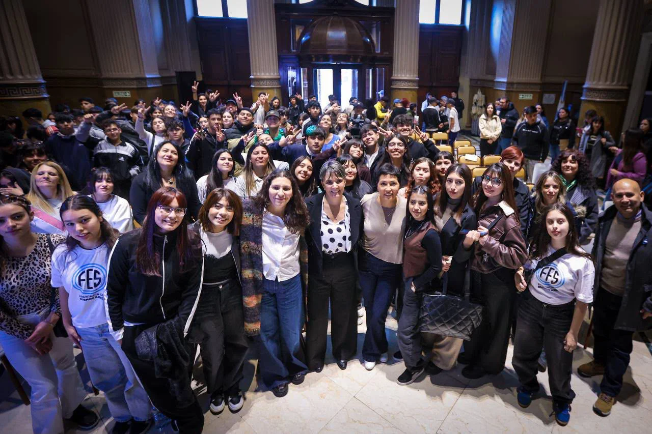 Ley Ema, Violencia Digital, Legislatura Bonaerense, Educación Provincial, Ciberbullying
