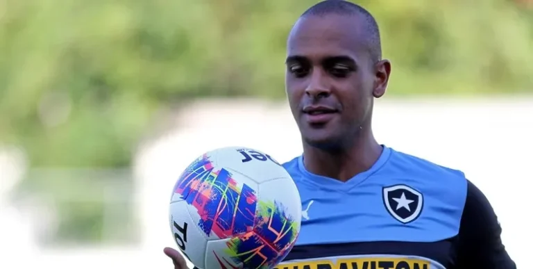 quien-era-tassio-maia-dos-santos-murio-un-exfutbolista-aplastado-una-pared-el-feroz-temporal-brasil-tenia-41-anos