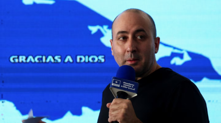 la-justicia-de-bolivia-abrira-el-celular-de-fernando-cerimedo-para-buscar-pruebas-sobre-el-intento-d