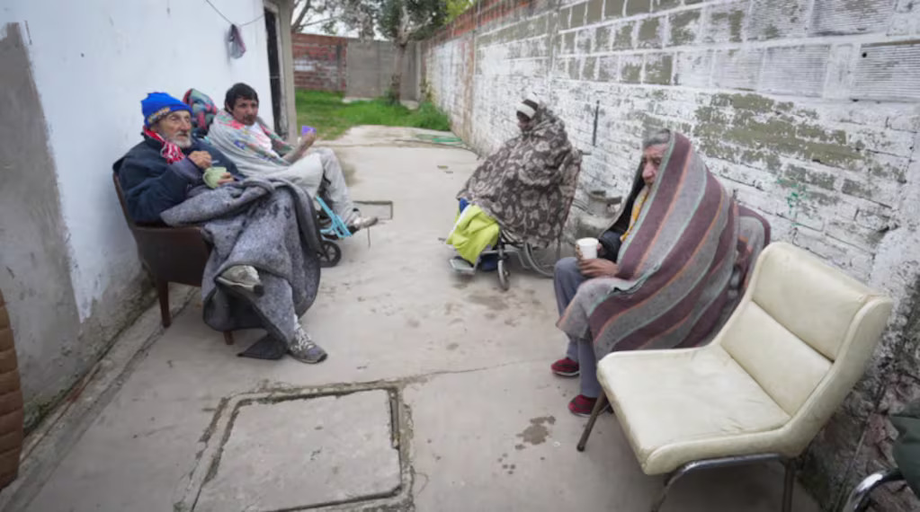 una-de-las-victimas-dijo-que-inicio-el-fuego-para-llamar-la-atencion-porque-hacia-cuatro-dias-que-no-comian-foto-gentileza-aire-de-santa-fe-OVV4KUD2ZJFR5I72GVPAM3N2NA
