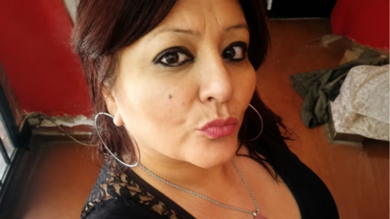 carina-gottau-tiene-50-anos-foto-gentileza-la-brujula-24-IKJTEY6L4BDXDGICIRRFJR7CQM