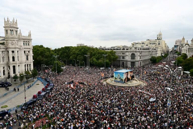 segun-el-medio-euronews-alrededor-de-70000-personas-participaron-en-la-manifestacion-de-madrid-foto-
